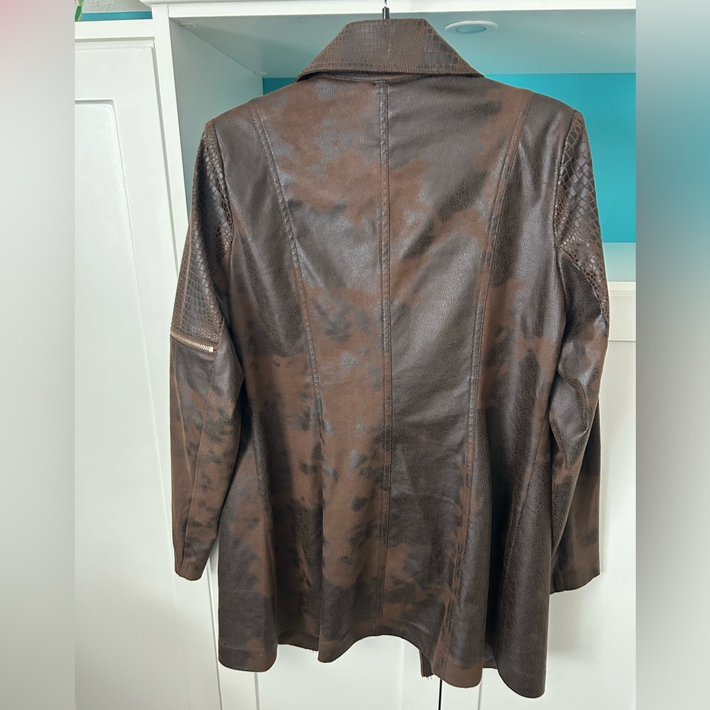 Insight Crocodile-Embossed Brown Leather Jacket - Picture 2 of 6
